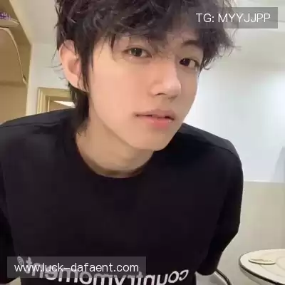 司思锴